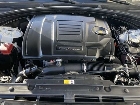 Used 2025 Land Rover Range Rover Velar Dynamic SE image 26