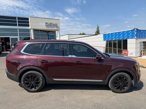 Used 2020 Kia Telluride LX AWD/4WD image 5