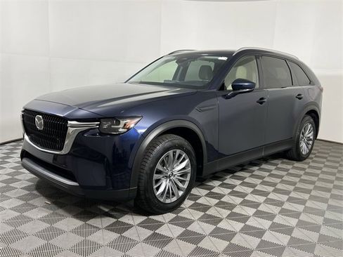 Certified 2024 MAZDA CX-90 3.3 Turbo w/ Preferred Plus image 4