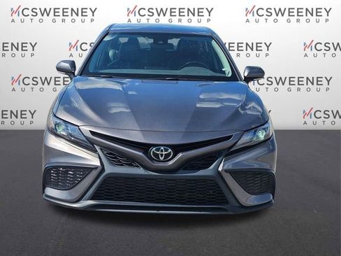 Used 2024 Toyota Camry SE FWD image 8