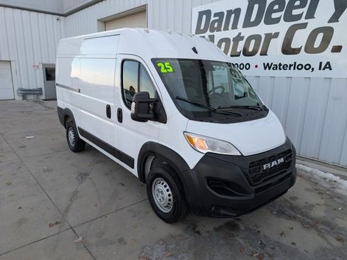 Used 2025 RAM ProMaster 2500 image 7