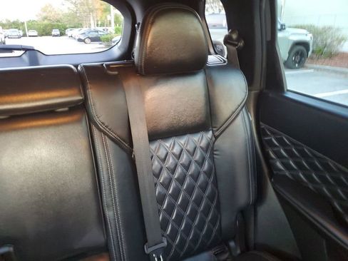 Used 2022 Mitsubishi Outlander SEL image 6