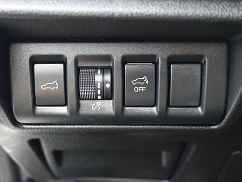 Used 2021 Subaru Outback Premium AWD/4WD image 12