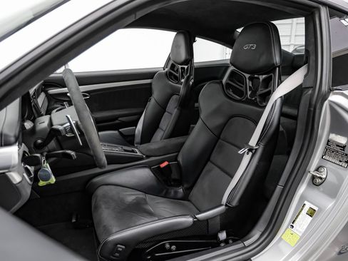 Used 2015 Porsche 911 GT3 RWD image 39