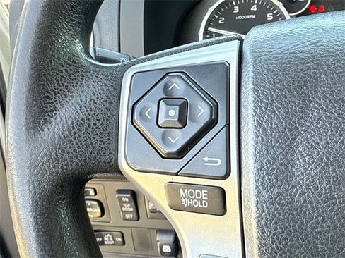 Used 2015 Toyota Tundra SR5 image 28