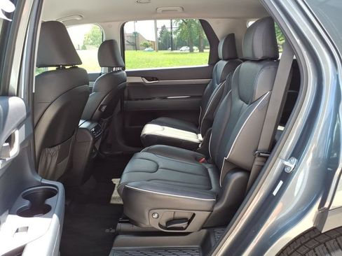 Used 2025 Hyundai Palisade SEL AWD/4WD image 25