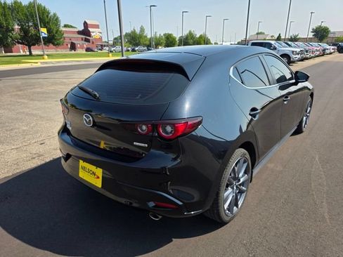 Used 2022 MAZDA MAZDA3 s AWD/4WD image 8