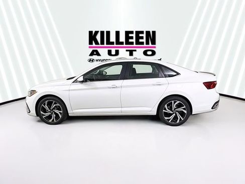 New 2026 Volkswagen Jetta SEL image 4