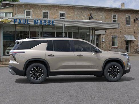 New 2026 Chevrolet Traverse Z71 w/ Driver Confidence Package image 5