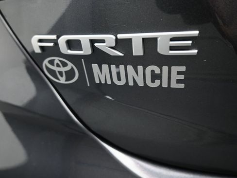 Used 2024 Kia Forte LXS FWD image 36
