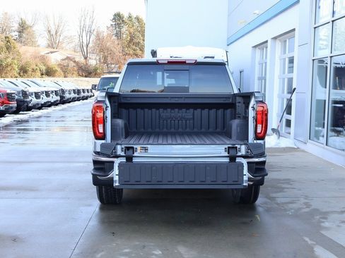 New 2026 GMC Sierra 1500 SLT w/ SLT Premium Plus Package image 37