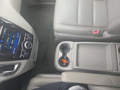 Used 2017 Honda Odyssey EX-L image 26