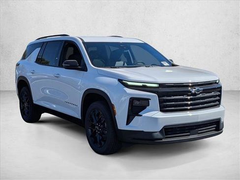 New 2026 Chevrolet Traverse LT w/ Midnight/Sport Edition image 7