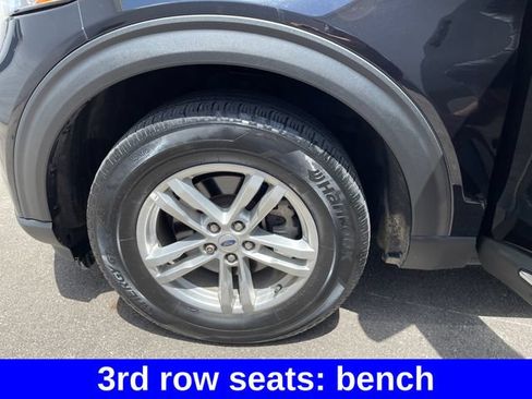 Used 2023 Ford Explorer XLT w/ Equipment Group 202A AWD/4WD image 19