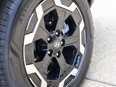 New 2025 Hyundai Santa Fe SEL image 40