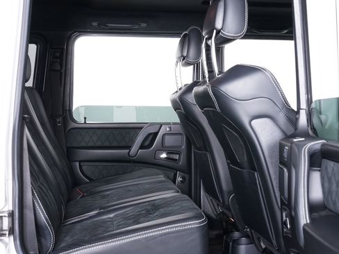 Used 2018 Mercedes-Benz G 550 Squared image 34