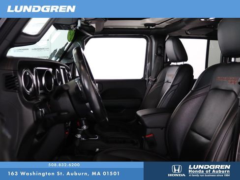 Used 2022 Jeep Wrangler Unlimited Rubicon 392 AWD/4WD image 10