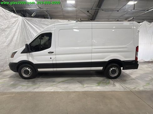 Used 2019 Ford Transit 250 148 Medium Roof RWD image 13