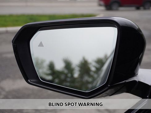 Used 2024 BMW iX xDrive50 w/ Premium Package image 8