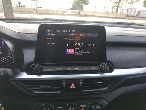 Used 2024 Kia Forte LXS w/ LXS Technology Package image 12