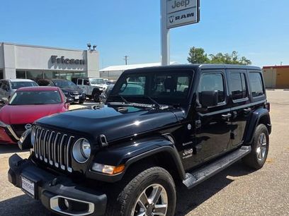 Used 2021 Jeep Wrangler Unlimited Sahara w/ Uconnect 4C Nav & Sound Group