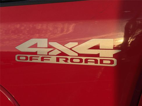 Used 2019 RAM 1500 Laramie w/ Sport Appearance Package image 6