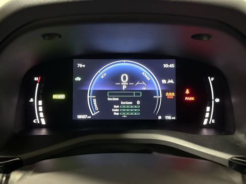 Used 2026 Toyota Camry SE FWD image 12