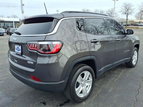 Used 2022 Jeep Compass Latitude AWD/4WD image 7