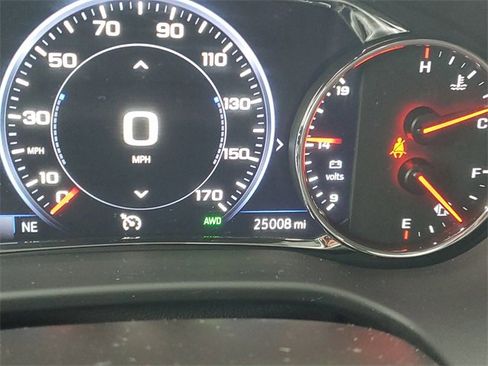 Used 2023 GMC Acadia AT4 w/ Technology Package image 22