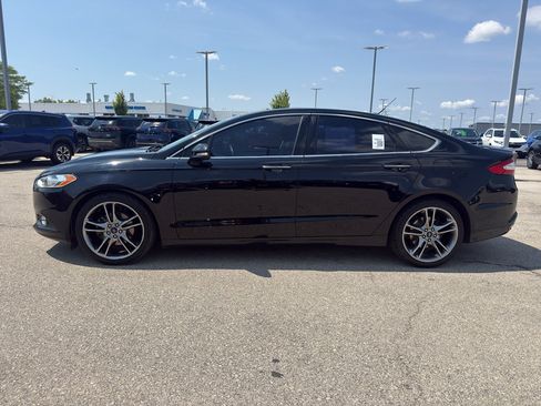 Used 2016 Ford Fusion Titanium FWD image 6