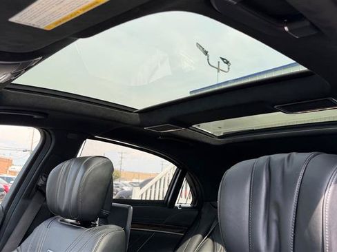 Used 2018 Mercedes-Benz S 63 AMG S 4MATIC Sedan image 32