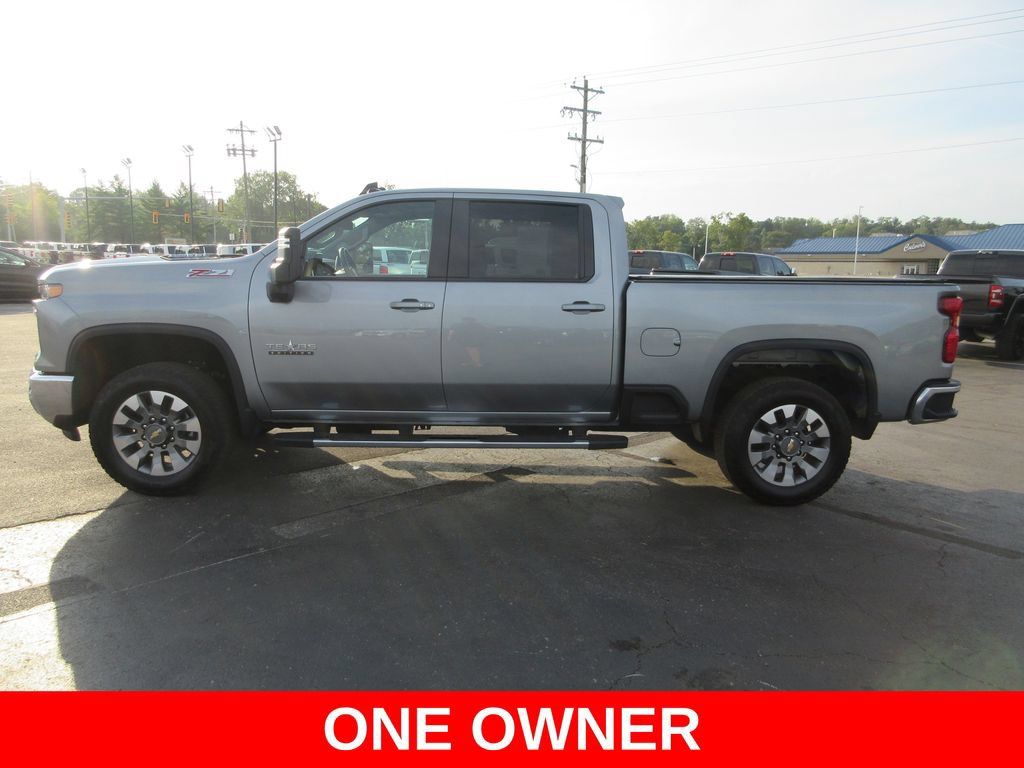 Certified 2025 Chevrolet Silverado 2500 LT w/ Texas Edition AWD/4WD image 13