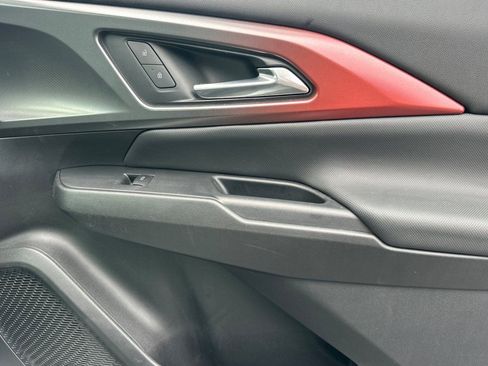 Certified 2024 Chevrolet Equinox EV RS image 20