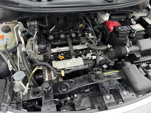 Certified 2023 Nissan Versa SV image 22