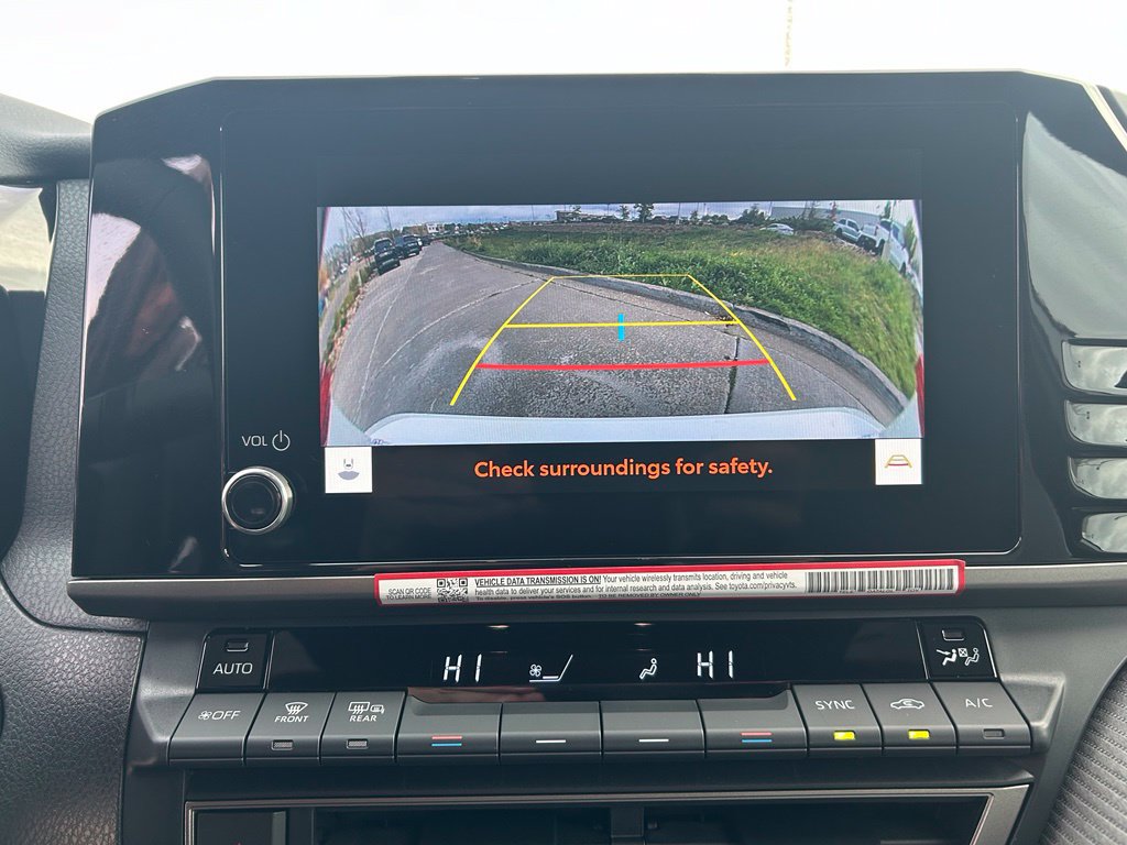 Used 2026 Toyota Camry SE FWD image 21