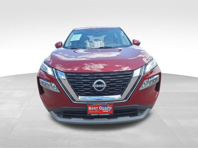 Certified 2023 Nissan Rogue SV FWD image 2