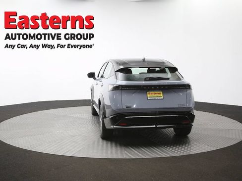 Used 2024 Nissan Ariya AWD image 37