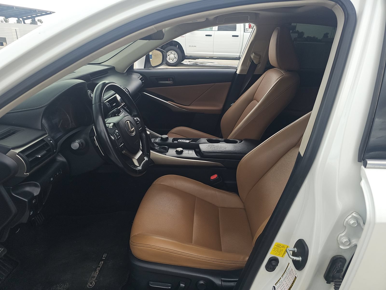 Used 2019 Lexus IS 300 RWD image 6