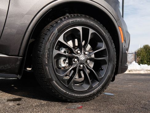 Used 2021 Dodge Durango R/T w/ Technology Group image 9