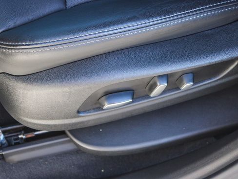 Used 2023 Cadillac XT6 Premium Luxury image 22