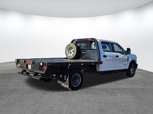 Used 2019 Ford F350 XL w/ Power Equipment Group image 4