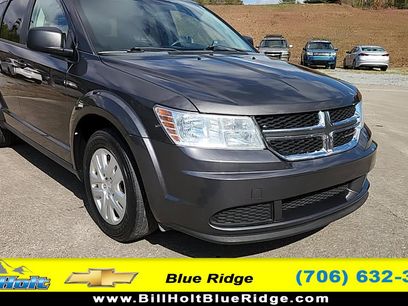 Used 2017 Dodge Journey SE