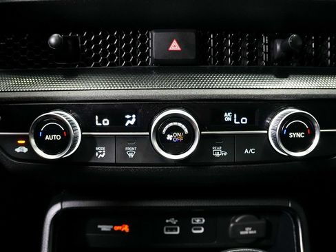 Used 2023 Honda CR-V EX image 13