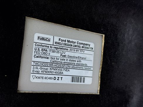 Used 2019 Ford Taurus Limited image 20