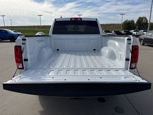 Used 2024 RAM 1500 Tradesman w/ Tradesman SXT Package image 29