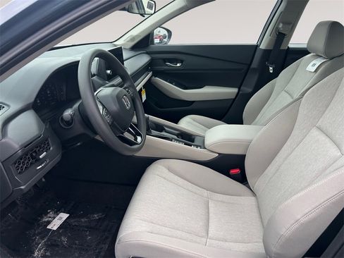 New 2026 Honda Accord SE image 9
