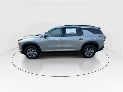 New 2026 Chevrolet Traverse LT FWD image 5