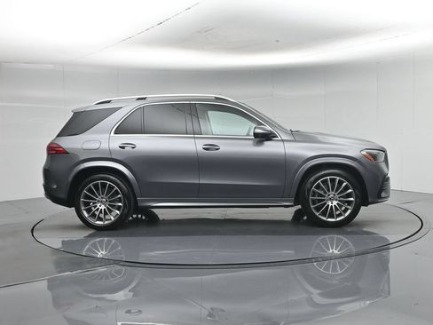 Used 2025 Mercedes-Benz GLE 350 4MATIC image 25