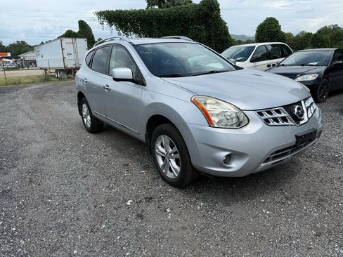 Used 2013 Nissan Rogue SL AWD/4WD image 5