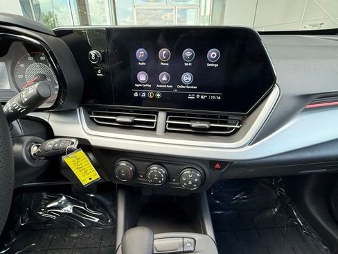 Used 2024 Chevrolet Trax RS w/ Driver Confidence Package FWD image 25